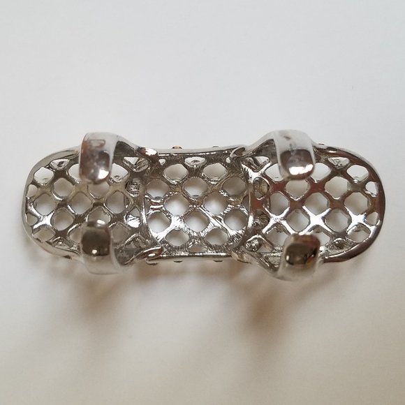 Angelique de Paris Long Bending Ring - Picture 10 of 14